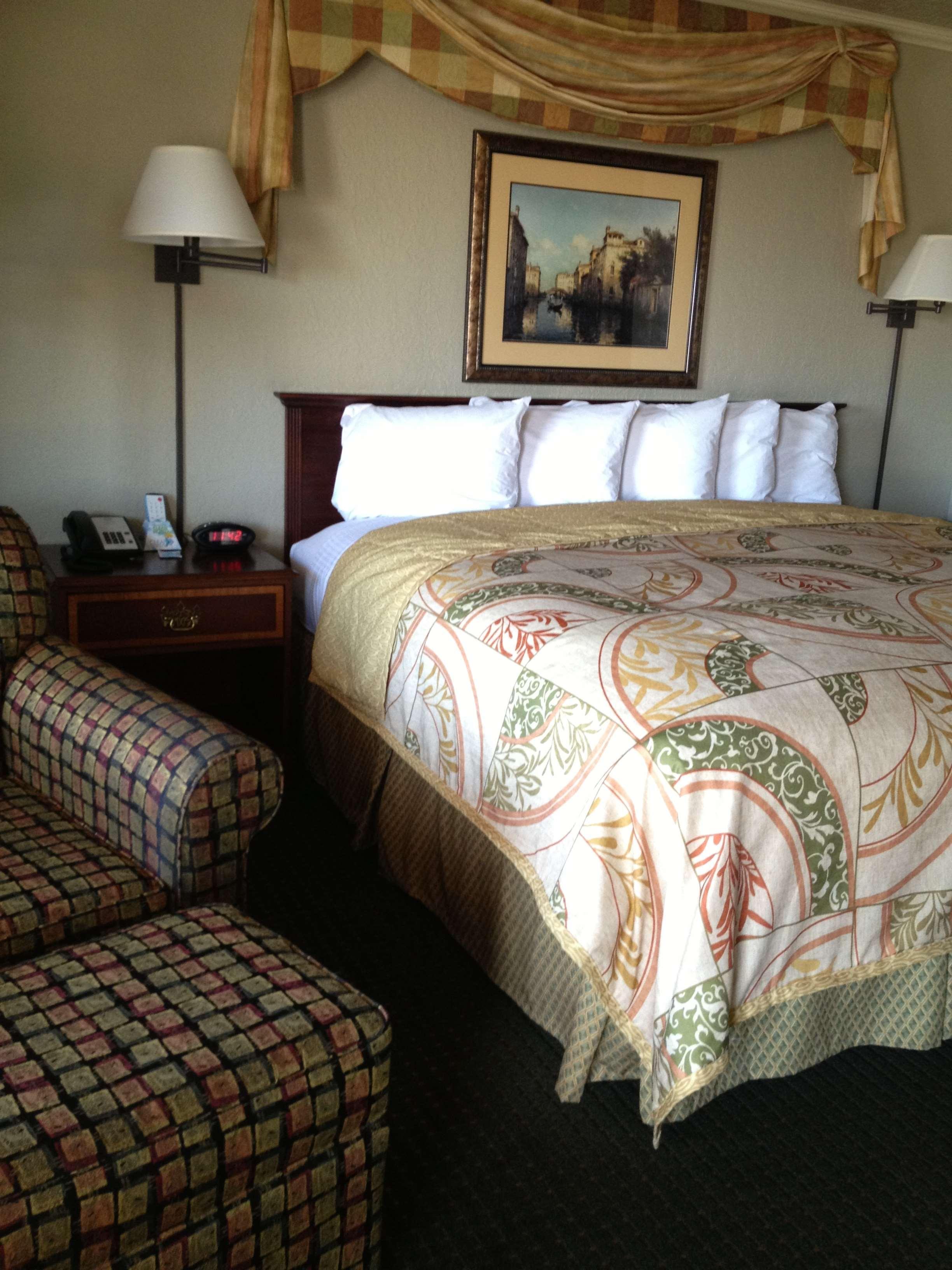 Best Western Plus Weatherford Exterior photo